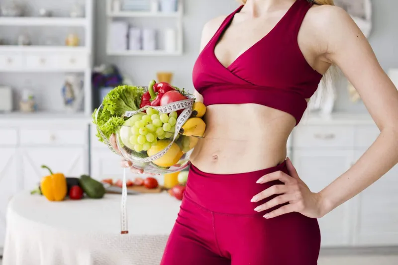woman holding a healthy foods for weight loss in miami 1